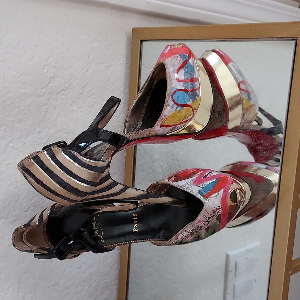 Sz. 38 Authentic Louboutin peep toe heels. - Picture 7 of 8